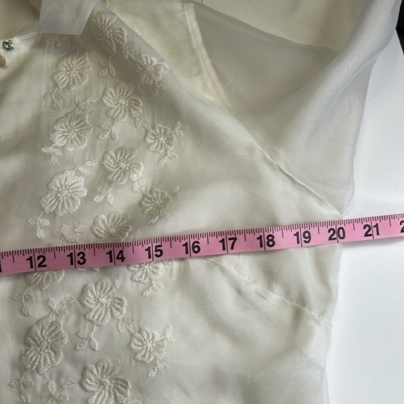 JUDY BOND VINTAGE 1950s?  EMBROIDERED SHEER SLEEVE BLOUSE SECRETARY BOW SZ 14/34 - Picture 12 of 16